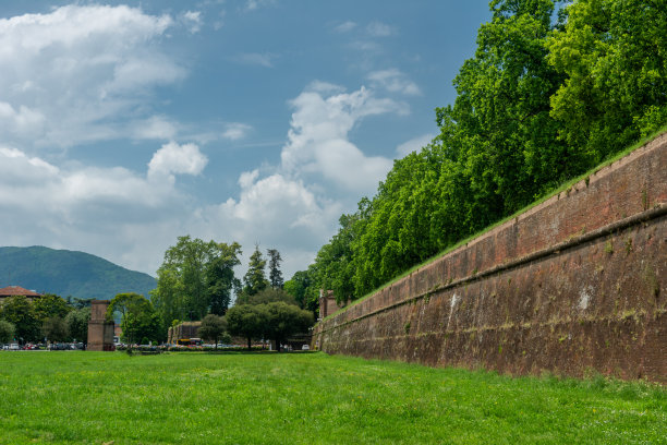 lucca