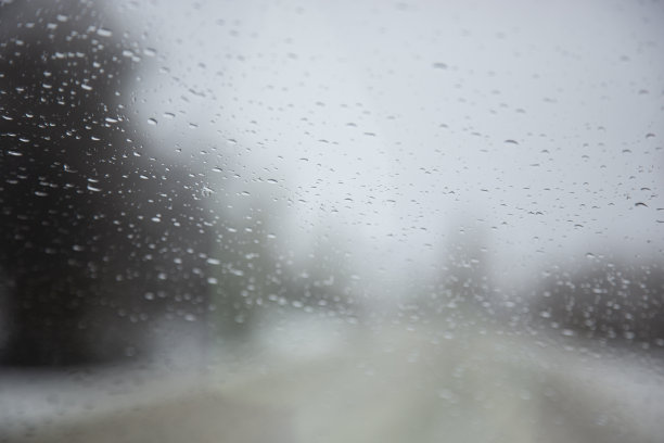 高清玻璃雨滴