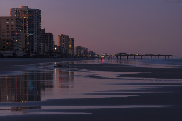 小区夜景