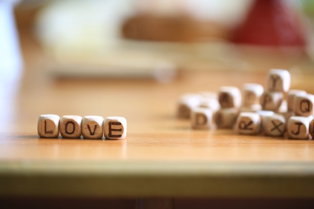 爱的心在木板