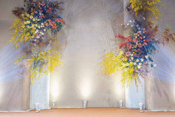 浪漫花卉婚礼背景设计