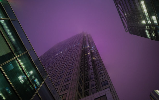 紫色云纹