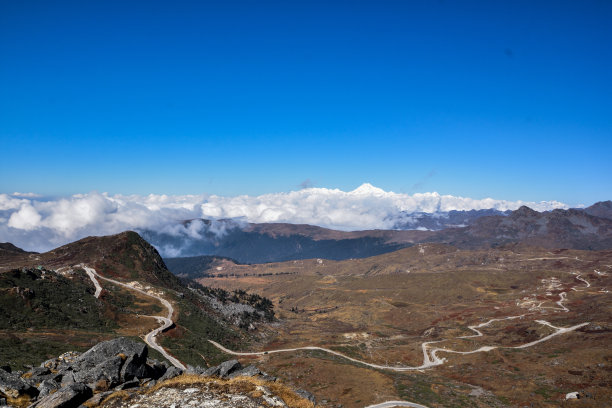 景观山路