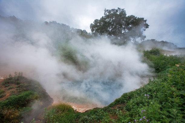 抽象火山爆发