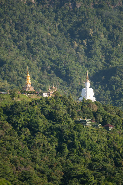 山上的寺院