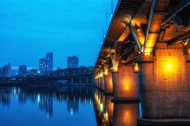 汉江的桥