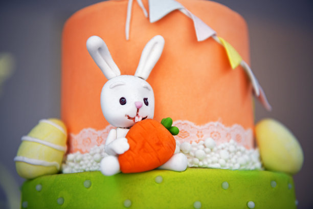 可爱小兔子蛋糕