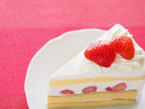 草莓奶油蛋糕,蛋糕,甜品