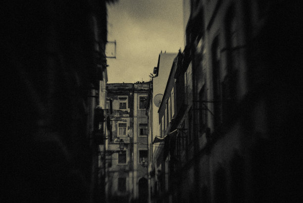 老街黑白照片