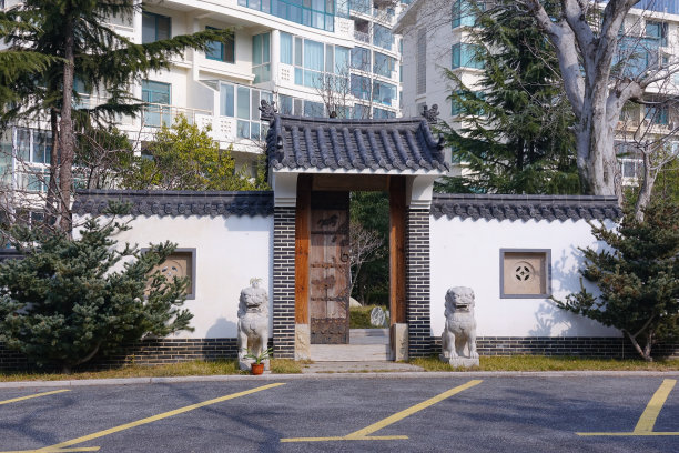 中式门口