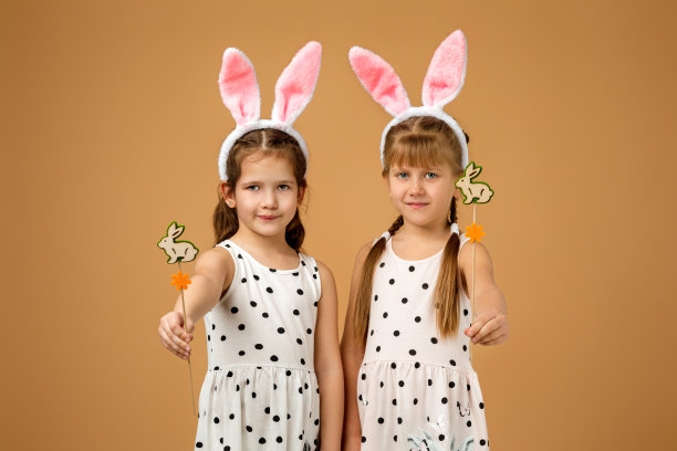 女孩与兔子