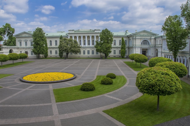 乡镇政府大院