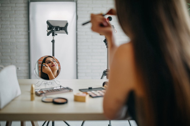 mirror