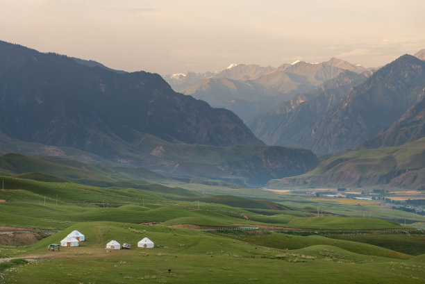 新疆风光,蒙古包