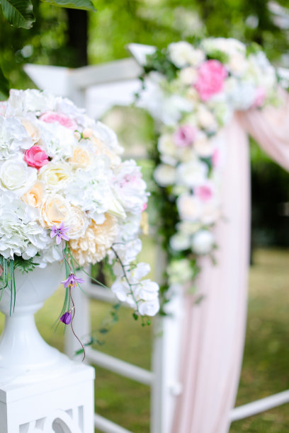 花朵花卉婚礼拱门