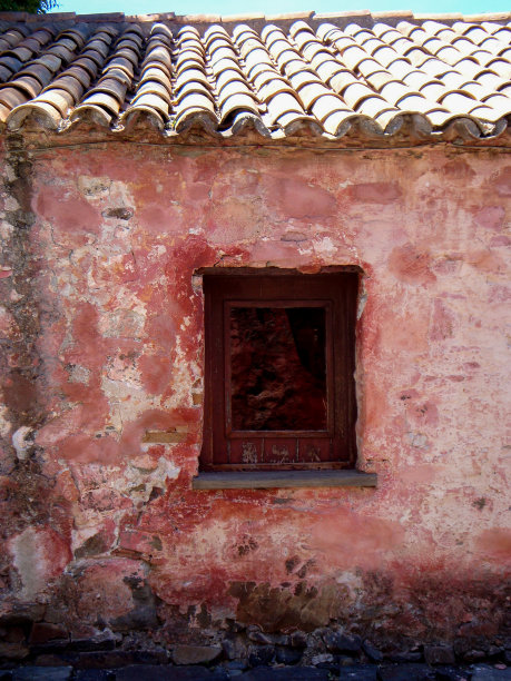 红瓦砖头墙壁