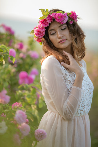 女人与花