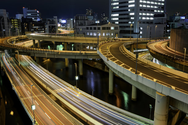 都市生活路口