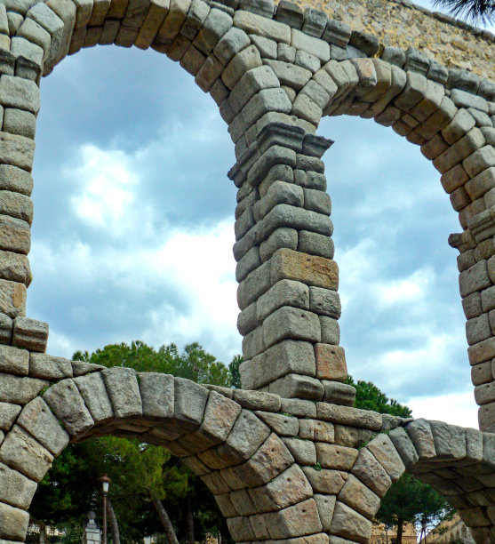 romanesque