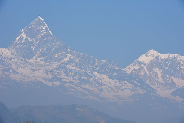 尼泊尔风光鱼尾峰