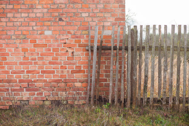 砖墙围栏