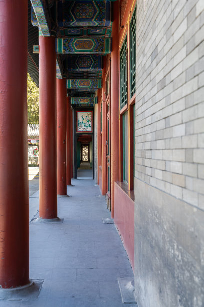 中式拱形门