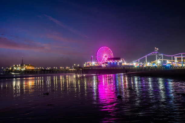 夜景霓虹