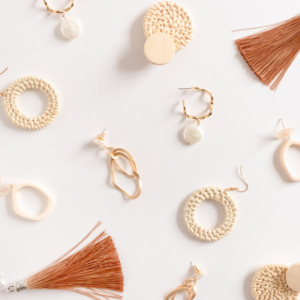 earring