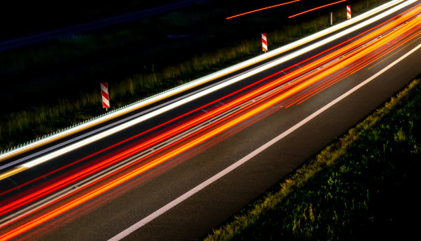 山水线条背景墙