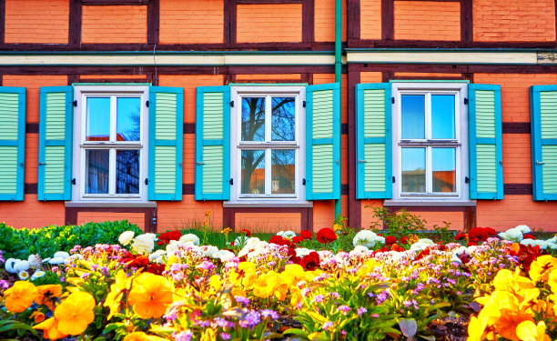 欧洲街景花草装饰建筑