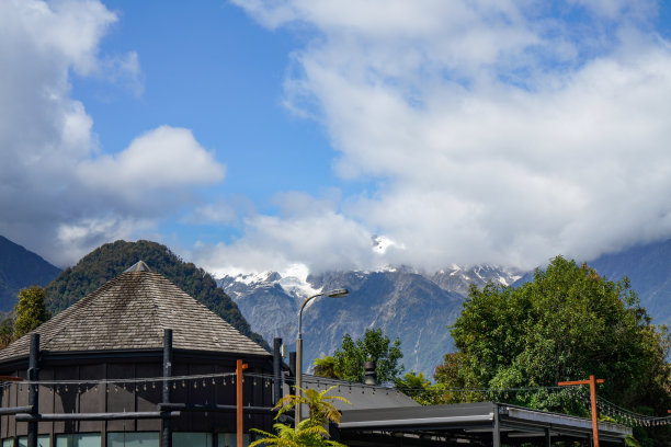 雪山酒店