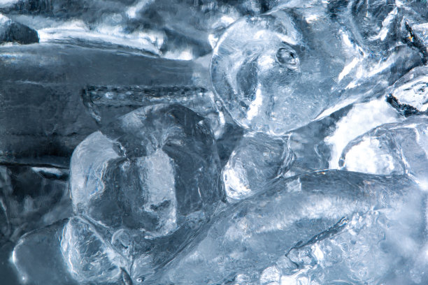 开裂的冰面纹理背景