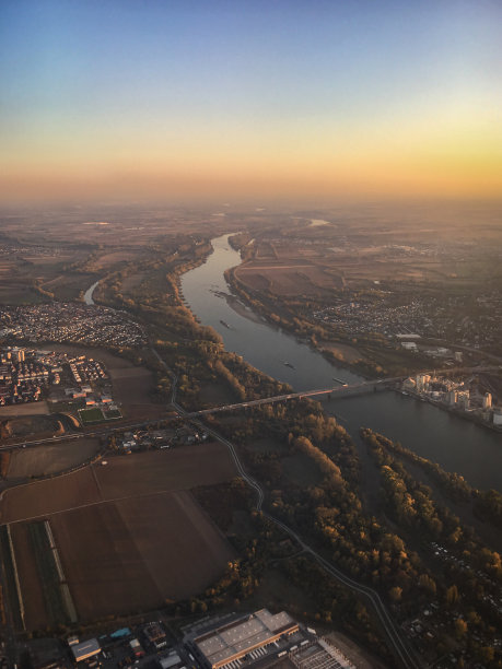 莱茵河流域