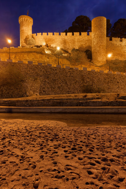 夜城墙