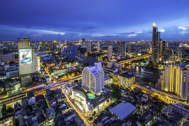 曼谷街头夜景