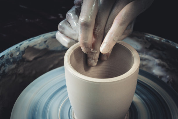 创意陶瓷小花瓶