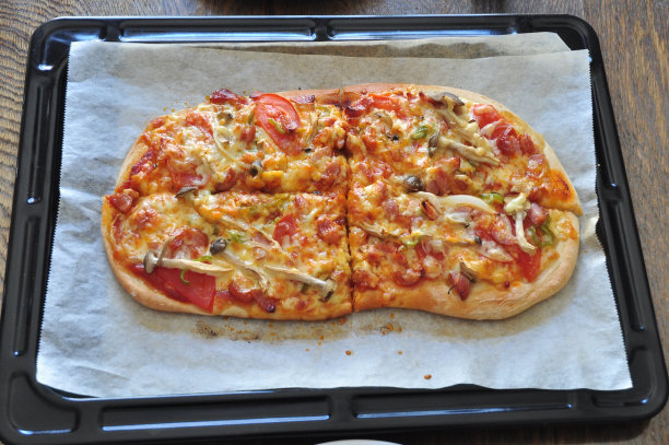 烤披萨