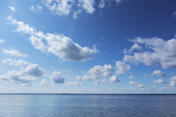 湖面波浪