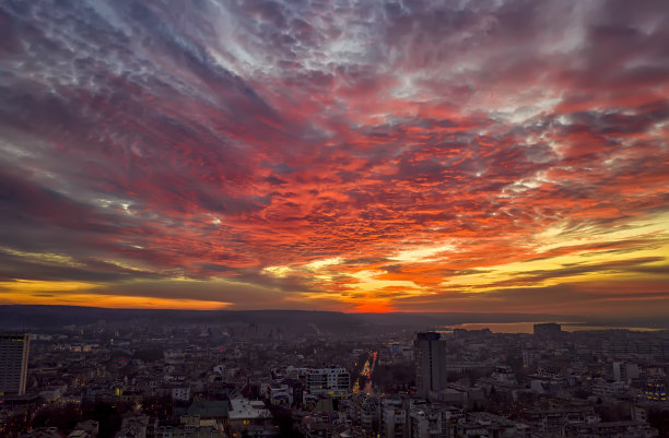 航拍红色夕阳