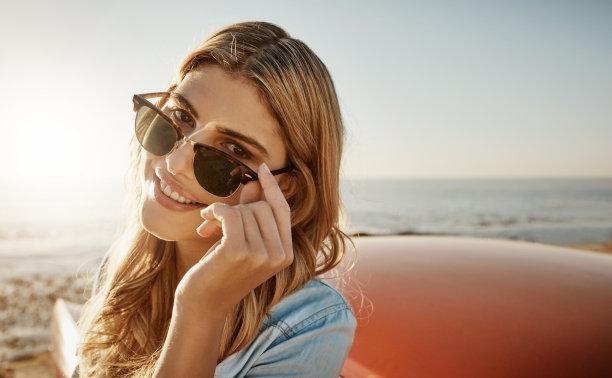 sunglasses