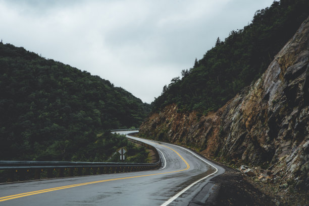 最陡峭公路