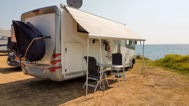 camping