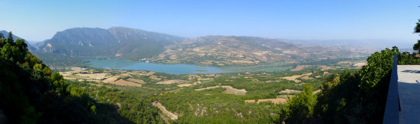 山岭水系风景