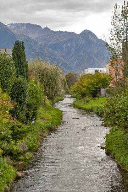河道景观城市河流绿化