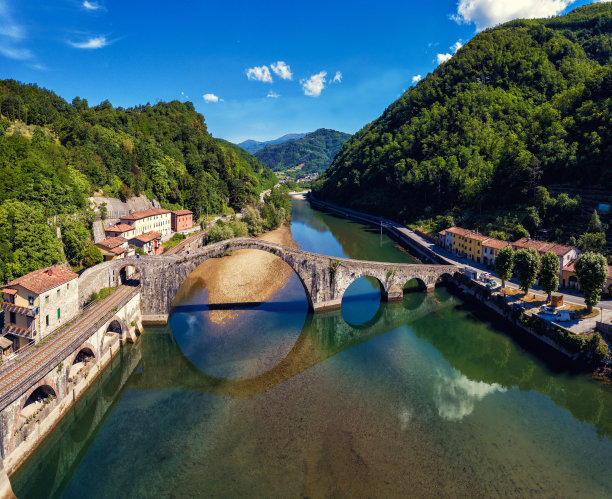 lucca