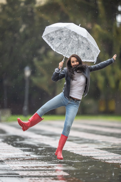 清明时节雨纷纷