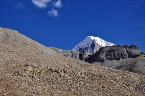 西藏高山