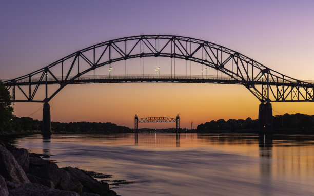 夕阳拱桥