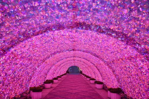 灯光隧道浪漫灯光