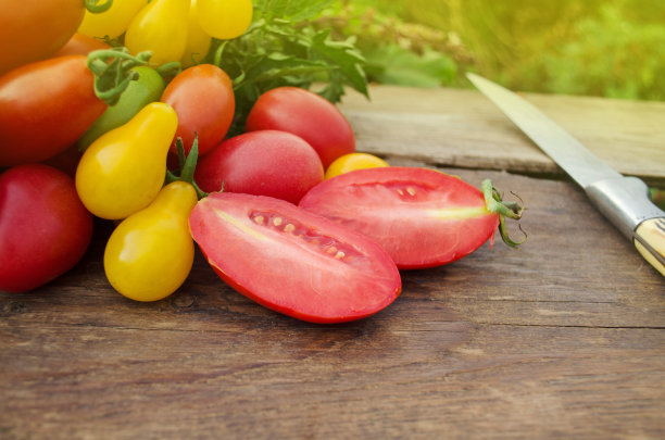 红色大番茄蔬菜水果